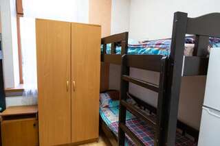Хостел на Досфлота Москва Односпальная кровать в общем номере для мужчин с 10 кроватями-5